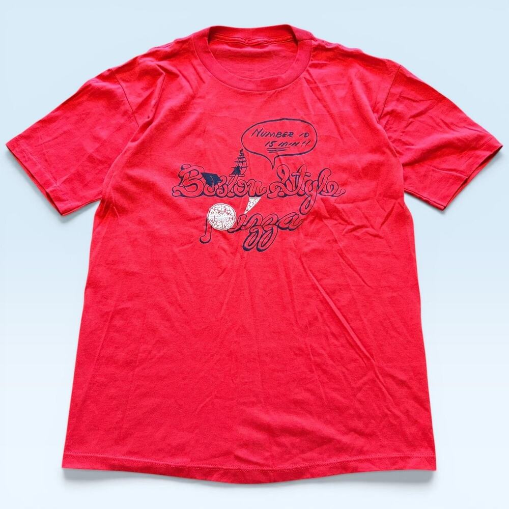 Boston Style Pizza Shirt Mens Small Red Graphic Tee T-Shirt Boston Food